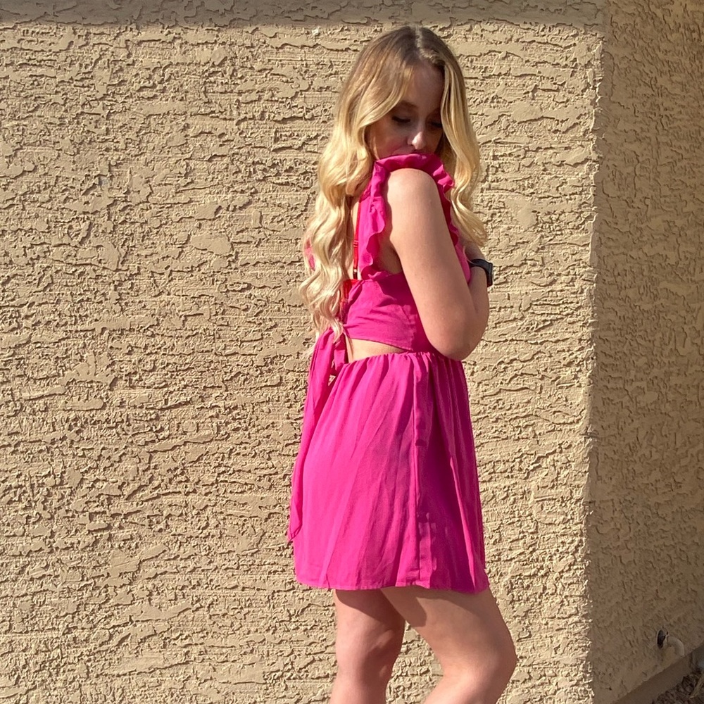 Pink flirty dress